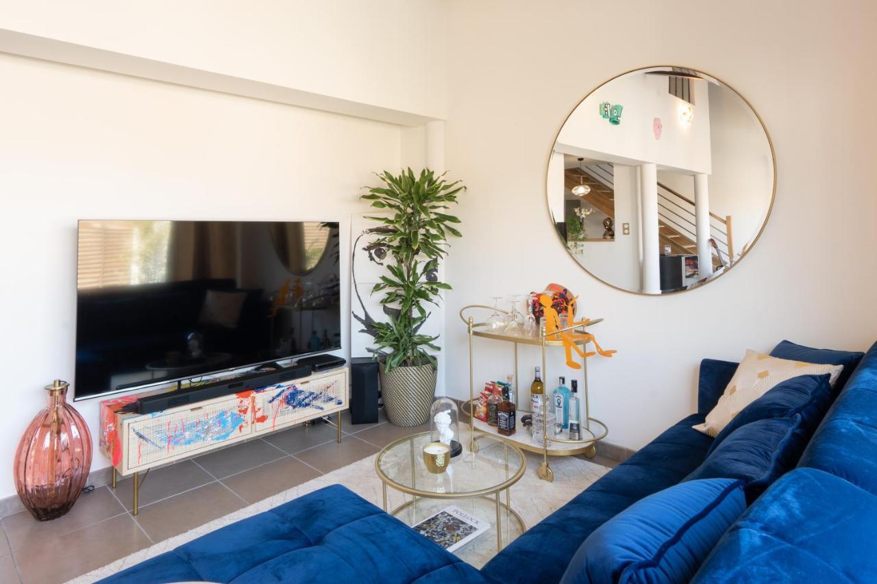 L'Avant Scene Meuble 5 Etoiles Parking Gratuit Jacuzzi Avinhão Exterior foto